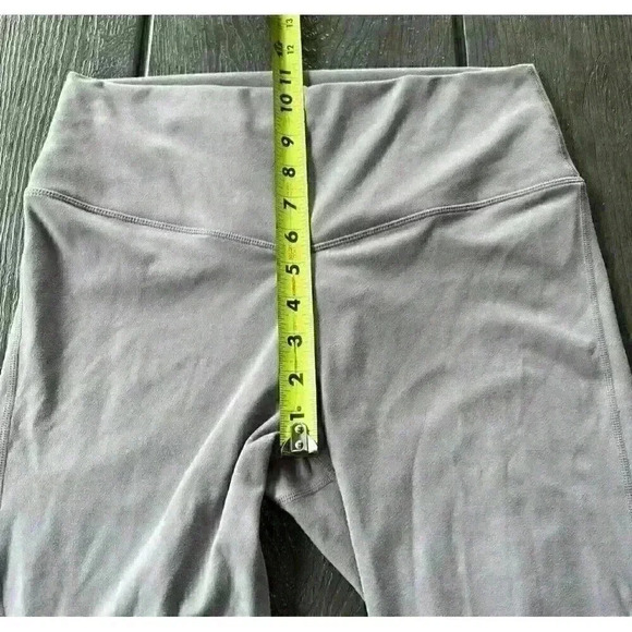 Fabletics High Waisted Mesh PureLuxe 7/8 Leggings Lavender Light Purple Sz Large - Picture 5 of 11